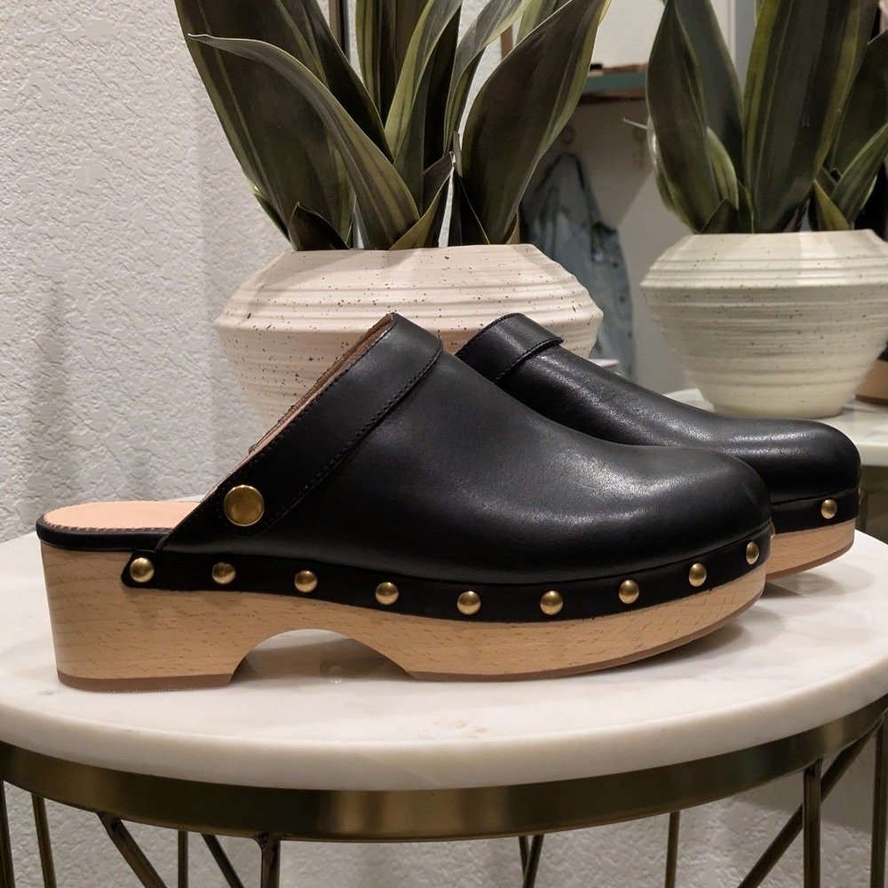 J.Crew Convertible Slingback Clog Size 8 Black Leather Studded Wooden Heel BA138 - Picture 3 of 6